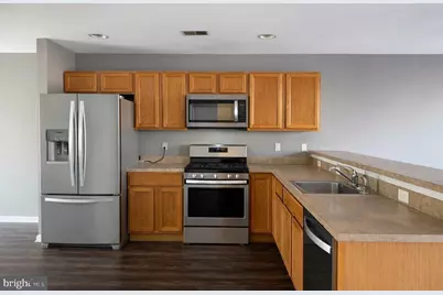 107 Jamestown Boulevard, Hammonton, NJ 08037 - Photo 5