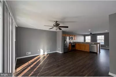 107 Jamestown Boulevard, Hammonton, NJ 08037 - Photo 7