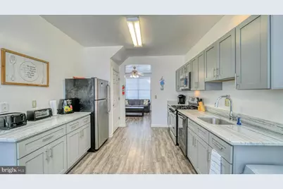 21 N New Hampshire Avenue, Atlantic City, NJ 08401 - Photo 11