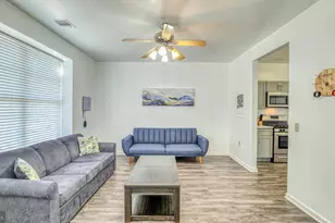 21 N New Hampshire Ave, Atlantic City, NJ 08401 - Photo 3