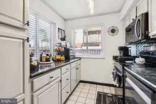 2425 Arbor Ct, Mays Landing, NJ 08330 - Photo 13