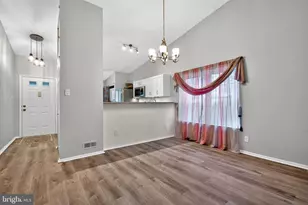 22 Club Pl, Absecon, NJ 08205 - Photo 9