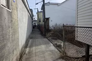 123 N Georgia Ave, Atlantic City, NJ 08401 - Photo 3