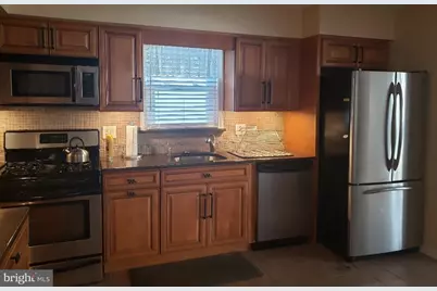 18 S Oakland Avenue #A, Ventnor City, NJ 08406 - Photo 5