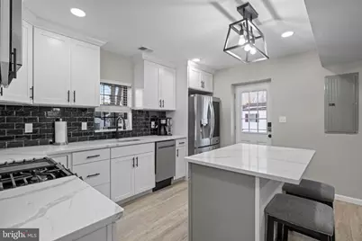 207 Woodlawn Avenue, Williamstown, NJ 08094 - Photo 7