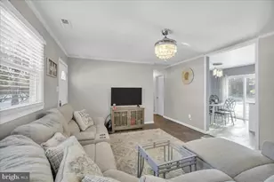 6378 Monmouth Dr, Mays Landing, NJ 08330 - Photo 5