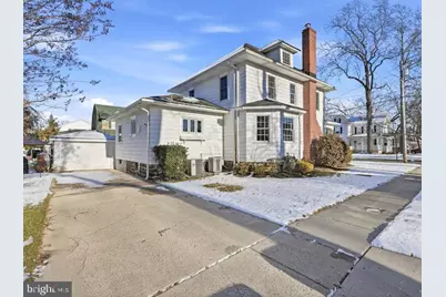 201 Grape Street, Hammonton, NJ 08037 - Photo 3