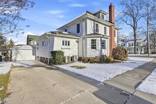 201 Grape St, Hammonton, NJ 08037 - Photo 3