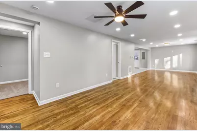 7610 Venice Boulevard, Mays Landing, NJ 08330 - Photo 9