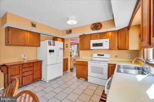727 7th St, Hammonton, NJ 08037 - Photo 11
