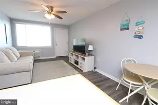 9510 Amherst Ave, Margate City, NJ 08402 - Photo 13