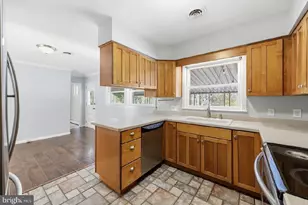 110 E Summer Rd, Landisville, NJ 08326 - Photo 9