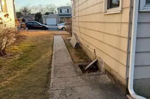 23 W Wilmont Ave, Somers Point, NJ 08244 - Photo 13