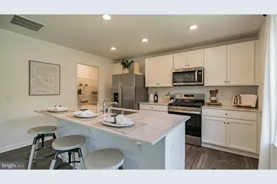 139 Malibu Drive, Egg Harbor Township, NJ 08234 - Photo 9