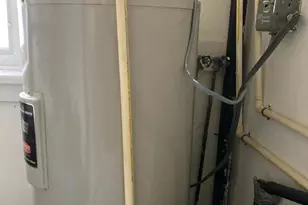 636 Washington Ave, Egg Harbor City, NJ 08215 - Photo 17