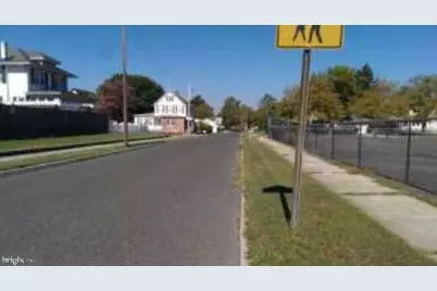 526 S Chicago Avenue, Egg Harbor City, NJ 08215 - Photo 5