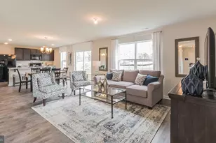 135 Malibu Dr, Egg Harbor Township, NJ 08234 - Photo 3