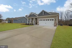 156 Laquinta Dr, Egg Harbor Township, NJ 08234 - Photo 5