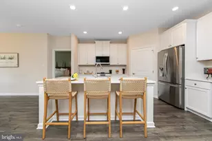 156 Laquinta Dr, Egg Harbor Township, NJ 08234 - Photo 5