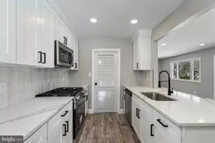 105 Cloverdale Ln, Williamstown, NJ 08094 - Photo 9