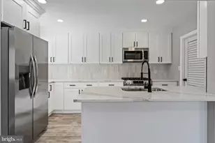 105 Cloverdale Ln, Williamstown, NJ 08094 - Photo 5