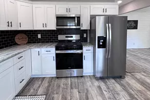 4937 Reading Ave, Egg Harbor City, NJ 08215 - Photo 5