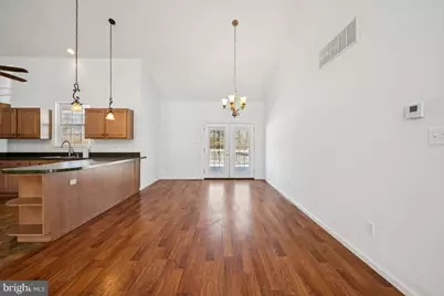 211 S Washington Street, Hammonton, NJ 08037 - Photo 7