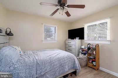 121 Delwyn Lane, Williamstown, NJ 08094 - Photo 15