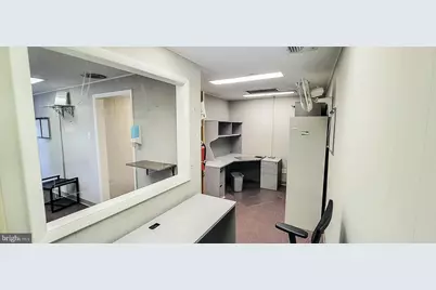 647 Shore Road, Somers Point, NJ 08244 - Photo 17