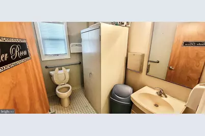 647 Shore Road, Somers Point, NJ 08244 - Photo 15