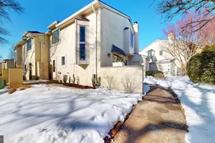 23 Greate Bay Dr, Somers Point, NJ 08244 - Photo 1