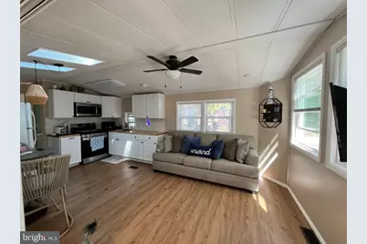 135 Thompson Lane #30, Egg Harbor Township, NJ 08234 - Photo 3