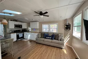 135 Thompson Ln, Egg Harbor Township, NJ 08234 - Photo 3