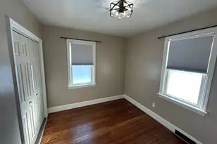 303 Locust St, Hammonton, NJ 08037 - Photo 7