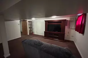 303 Locust St, Hammonton, NJ 08037 - Photo 17