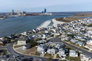 5213 Ocean Dr S, Brigantine, NJ 08203 - Photo 3