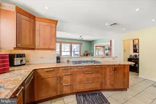 115 Crestview Ave E, Galloway, NJ 08205 - Photo 7