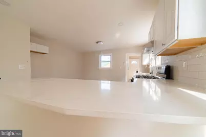 115 N Delancy Place #2ND FLOOR, Atlantic City, NJ 08401 - Photo 9