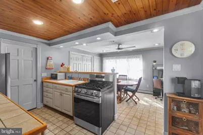 113 E Colton Lane, Williamstown, NJ 08094 - Photo 5