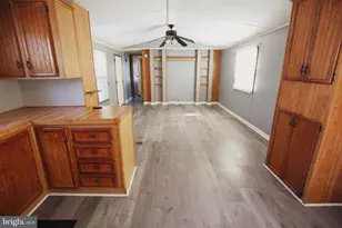 305 Jetty Dr, Egg Harbor Township, NJ 08234 - Photo 3