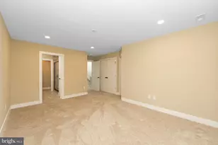 144 Broadway, Hammonton, NJ 08037 - Photo 17