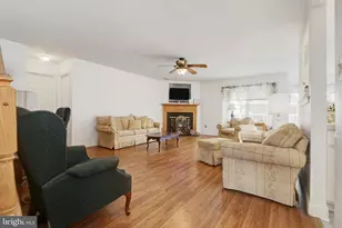 202 Sun Valley Cir, Egg Harbor Township, NJ 08234 - Photo 9