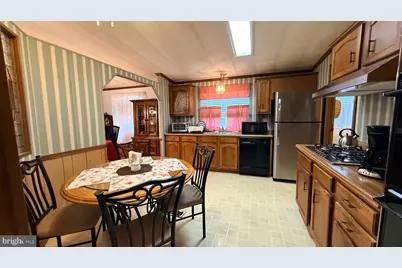581 Miles Standish Lane, Buena, NJ 08310 - Photo 11