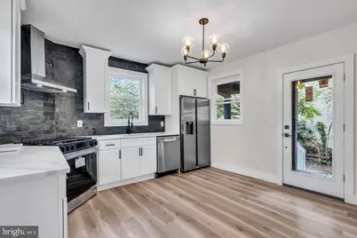 420 Philadelphia Avenue, Egg Harbor City, NJ 08215 - Photo 13