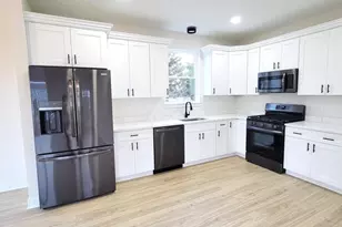 101 Heatherwood Dr, Vineland, NJ 08360 - Photo 9