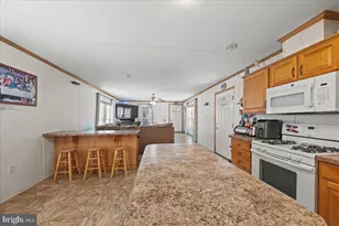 5043 English Ave, Egg Harbor Township, NJ 08234 - Photo 5