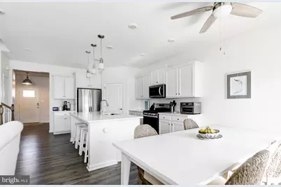 106 Laquinta Drive, Egg Harbor Township, NJ 08234 - Photo 11