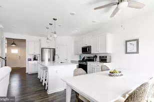 106 Laquinta Dr, Egg Harbor Township, NJ 08234 - Photo 11