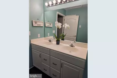 675 Country Club Drive, Egg Harbor City, NJ 08215 - Photo 11