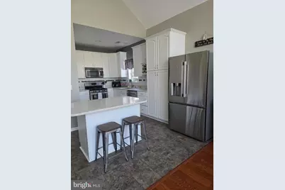 675 Country Club Drive, Egg Harbor City, NJ 08215 - Photo 9